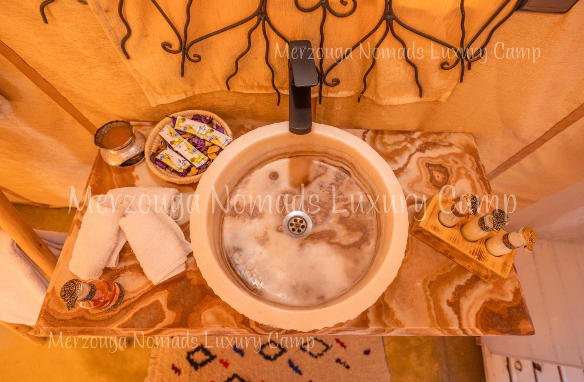 Merzouga Nomads Luxury Camp المظهر الخارجي الصورة